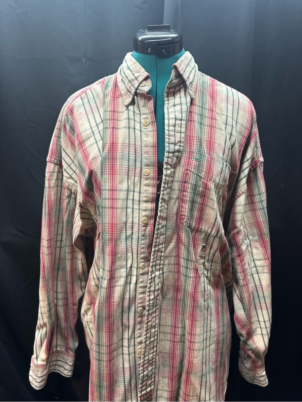 Vintage Tommy Hilfiger Button-Up Shirt in Red, Green & Cream